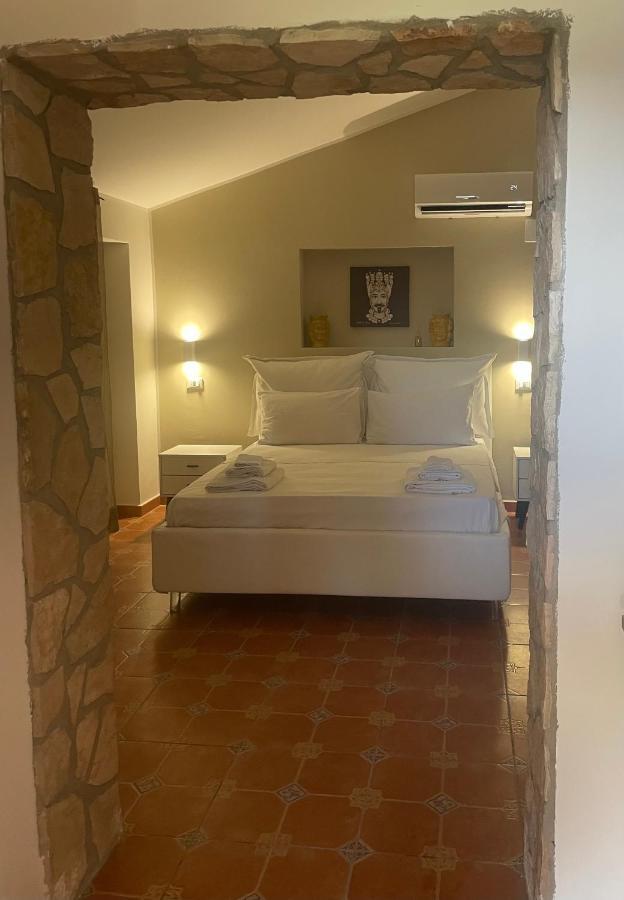 I 3 Mori Bed & Breakfast Barcellona-Pozzo di Gotto Exterior photo